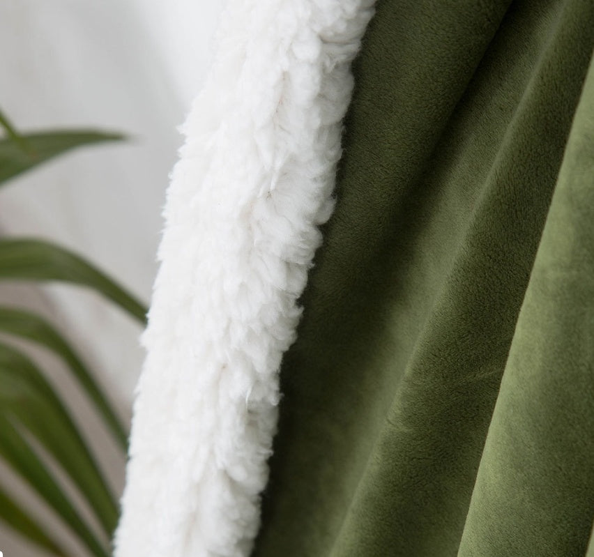 HKM-492243 Cozy Crystal Cashmere Double Blanket for Spring and Autumn Naps