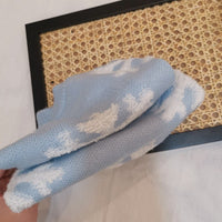 HKM-496659 Cozy Wool Snowflake Sweater for Bichon and Hiromi Cats - Autumn/Winter Edition