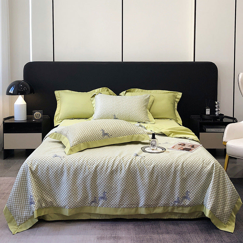 HKM-496915 Summer Duvet Four-Piece Set in Washed Silk with Cool Fiber and Polyester Filler