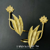 HKM-498771 Lily Little Angel Wings Brass Curtain Hooks with Decorative Leaf and Flower Designs