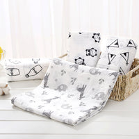 HKM-499219 Soft Double-Layer Cotton Baby Bath Towel with Colorful Cartoon Patterns