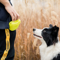 HKM-500051 Portable Silicone Dog Training Treat Bag for Obedience and Agility, Lightweight and Easy to Clean