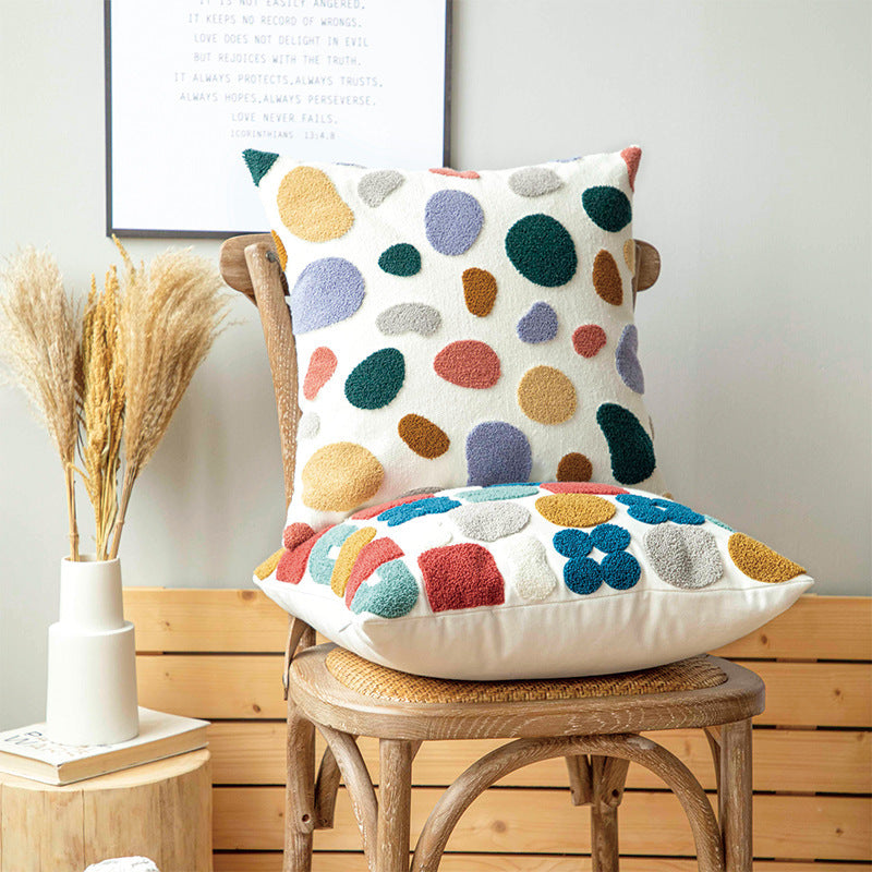 HKM-500499 Cotton Canvas Cushion Cover with PP Cotton Filling in Circle and Heart Patterns for Bedroom and Outdoor Use