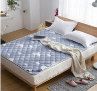 HKM-506195 Foldable Non-Slip Double Thin Mattress for Dormitory and Tatami Bed Use
