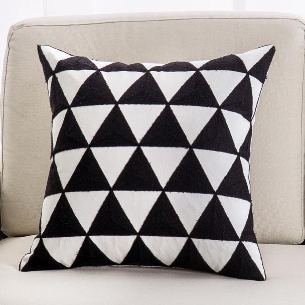 HKM-508243 Personalized Embroidery Couch Pillow - Wave Pattern, Phoenix Tail, Khaki, and More - 45x45cm