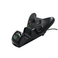 HKM-508627 Wireless Controller Charging Station with LED Display for XBOX ONE