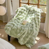 HKM-509907 Thickened Warm Fur Blanket in Multiple Sizes - Soft Suli Long Hair & Milk Velvet Options