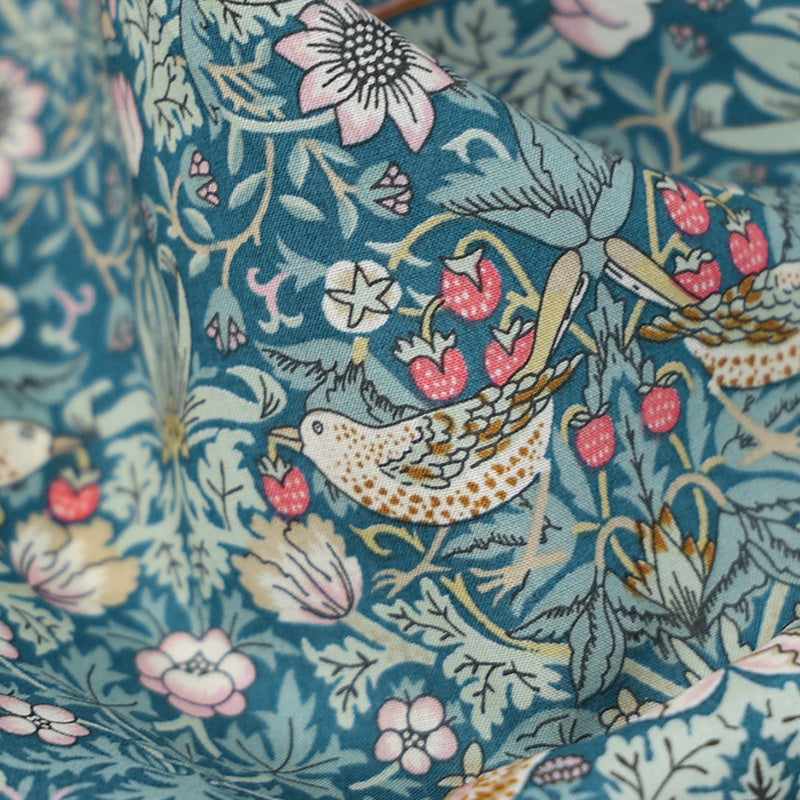 HKM-510419 Lightweight Tana Lawn Cotton Fabric - Strawberry Thief Design, 135cm Width, Perfect for Clothing and DIY Projects