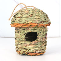 HKM-510675 Hand-Woven Straw Bird Nest with Natural Mountain Grass Construction (15x18x24 CM)