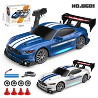 HKM-512723 1/24 Scale High Speed Remote Control Drift Car with Rechargeable Battery and LED Lights