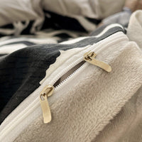 HKM-513043 Cotton and Velvet Four-Piece Bed Set for Autumn and Winter with Stylish Prints
