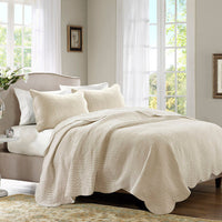 HKM-513043 Reversible Scalloped Edge Quilt Set, Cream, King/Cal King with Matching Shams, Lightweight Microfiber
