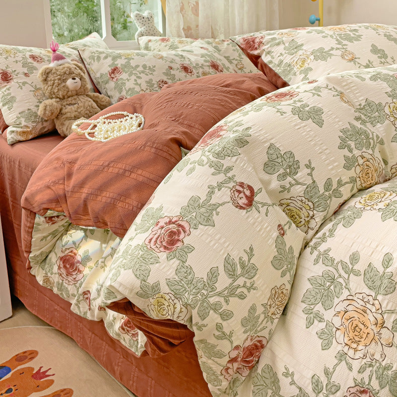 KTX-513683 Cotton Four-Piece Bedding Set with Plant and Flower Patterns, Available in Multiple Sizes