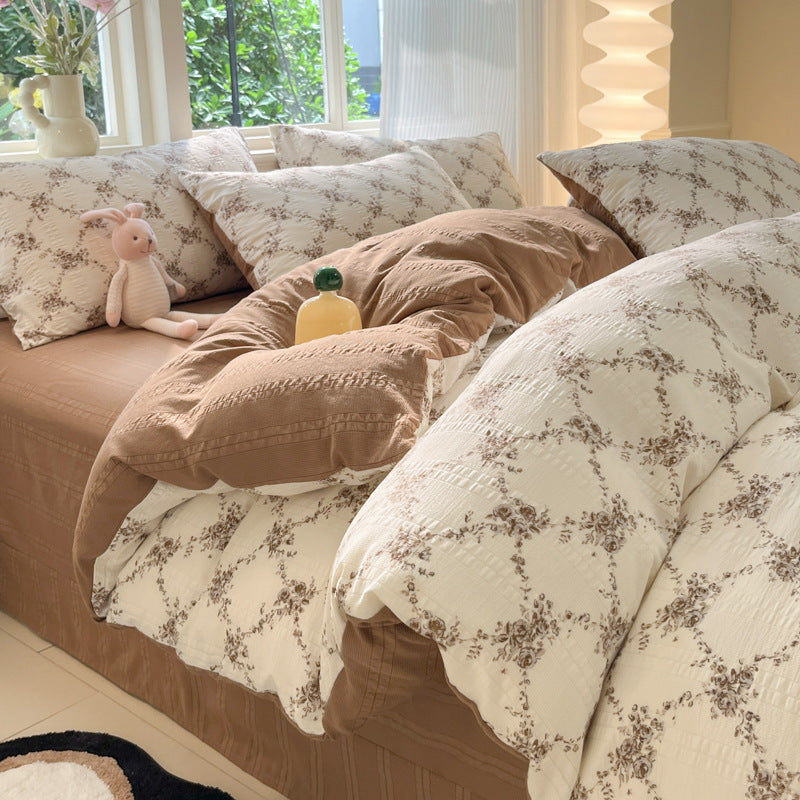 KTX-513683 Cotton Four-Piece Bedding Set with Plant and Flower Patterns, Available in Multiple Sizes