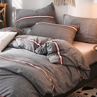 HKM-516499 Countryside Floral Design Four-Piece Girl's Heart Duvet Set with Quilt and Pillowcase