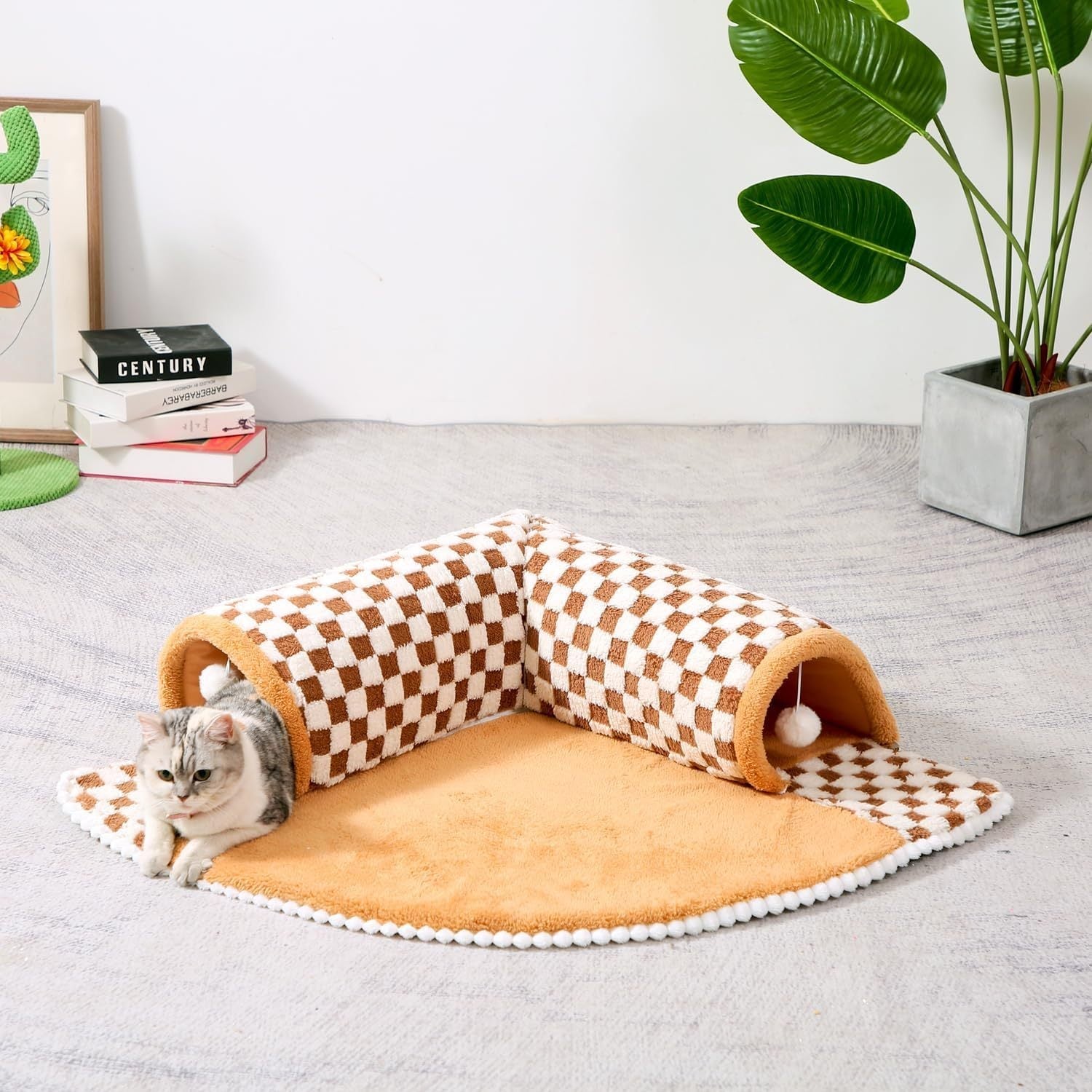 HKM-517011 Plush Fan-Shaped Pet Bed Tunnel for Dogs and Cats - Cozy Play and Sleep Space