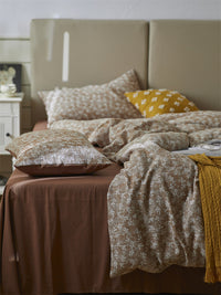 HKM-518483 Retro Maroon Floral Three-Layer Cotton Bed Set – Four Pieces for 1.5m, 1.8m, or 2.0m Beds