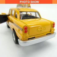 HKM-521427 1:32 Scale Diecast Yellow Taxi Model with Light and Music for Ages 2-7