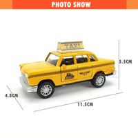 HKM-521427 1:32 Scale Diecast Yellow Taxi Model with Light and Music for Ages 2-7