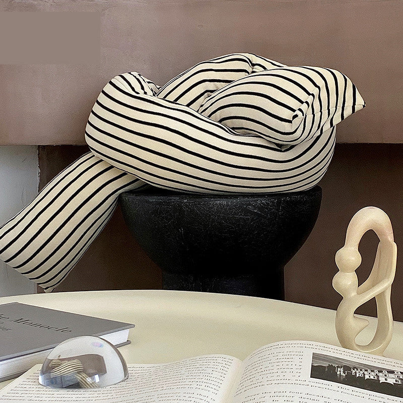 HKM-522899 Knotted Waist and Shoulder Multifunctional Retro Striped Pillow 14x180cm