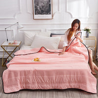 HKM-525075 Summer Cool Quilt - Thin Washed Cotton and Polyester Blend, Machine Washable Air Conditioner Quilt