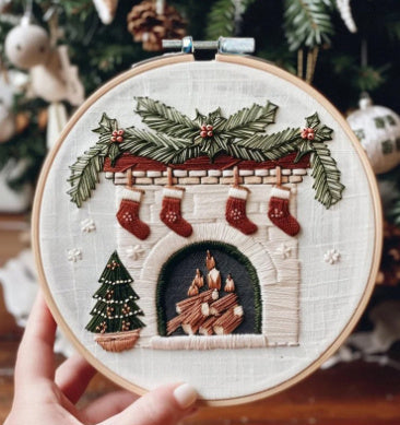 HKM-525523 Christmas Embroidery Kit - DIY Handicraft Set with Cotton and Linen Materials