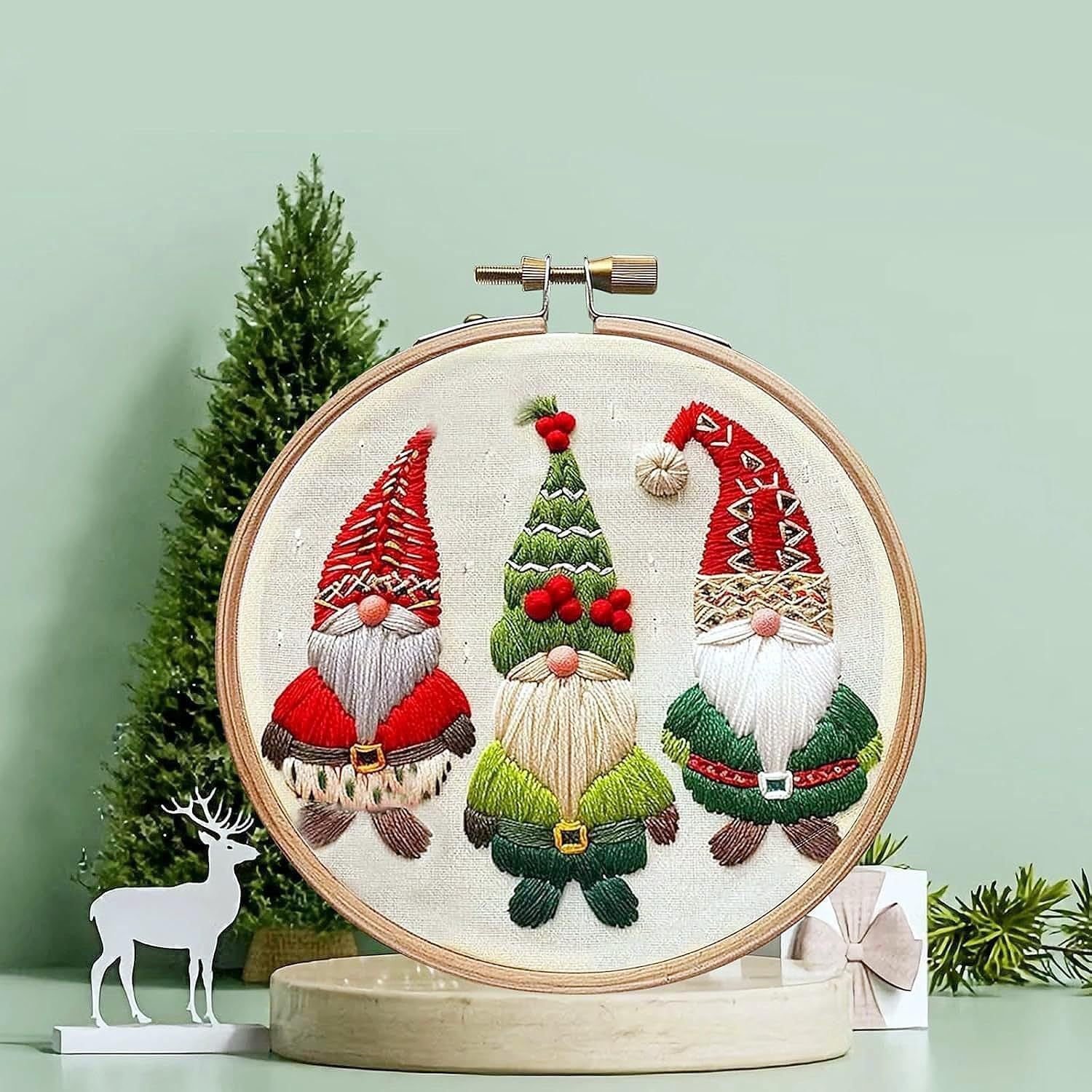 HKM-525523 Christmas Embroidery Kit - DIY Handicraft Set with Cotton and Linen Materials