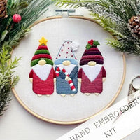 HKM-525523 Christmas Embroidery Kit - DIY Handicraft Set with Cotton and Linen Materials
