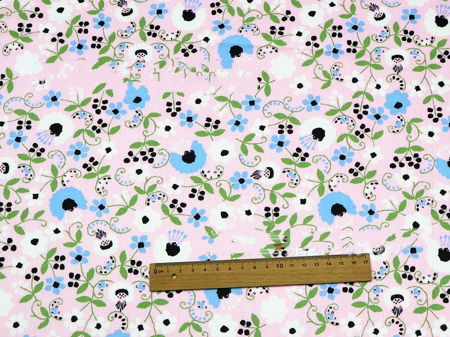 HKM-527379 Floral Cotton Fabric Cover for Baby Bedding and Curtains - 100% Cotton, Water Printed, 160cm Wide