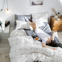 HKM-527699 Cotton Four-Piece Bedding Set with Lily Print – Soft and Durable Twill Weave