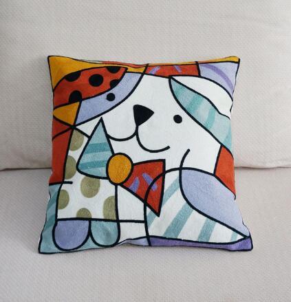 HKM-528915 Cotton and Linen 45x45cm Embroidered Cushion Cover