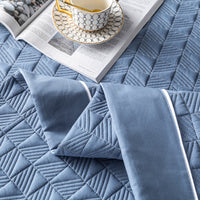 HKM-533459 Quilted Padded Bed Cover Set - Modern Minimalist Design, Includes Pillowcase Pair, Available in Various Colors