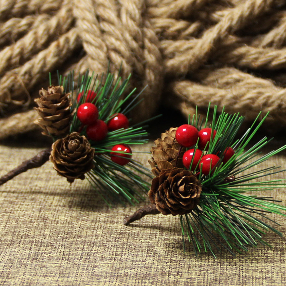 HKM-542483 10pcs Artificial Pine Picks with Mini Berries and Pinecones for Holiday Decorations and Floral Arrangements