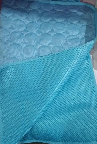 HKM-544275 Cooling Pet Ice Silk Pad - Breathable, Quick-Drying Cushion for Dogs and Cats in Various Sizes
