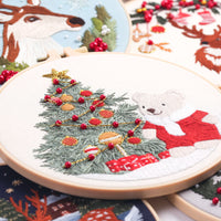 HKM-545491 Cartoon/Anime Fabric Embroidery Kit for Beginners - Cotton Cloth with 30x30 Canvas and Embroidery Frame