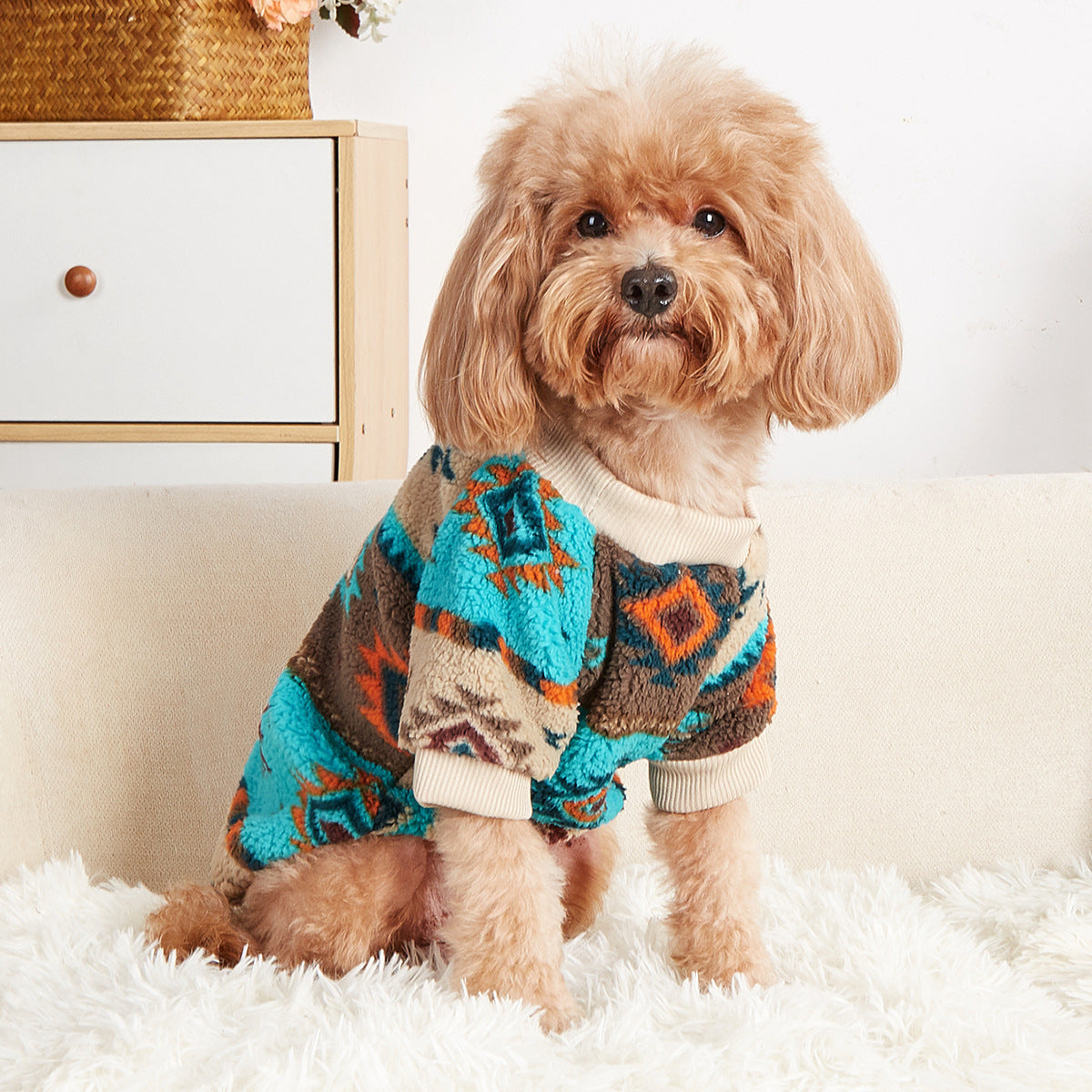 HKM-546323 Three Totem Fleece Sweatshirts for Cats and Dogs – Stylish Pet Clothing in Multiple Sizes