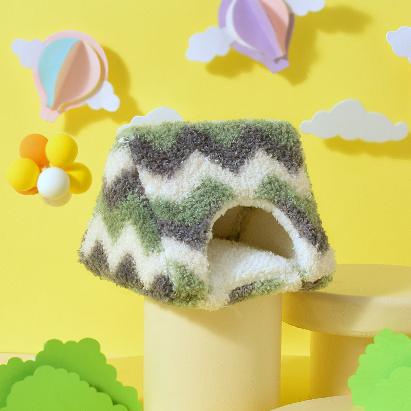 HKM-552595 Cozy Fleece-Lined Cotton Hamster Nest in Various Sizes