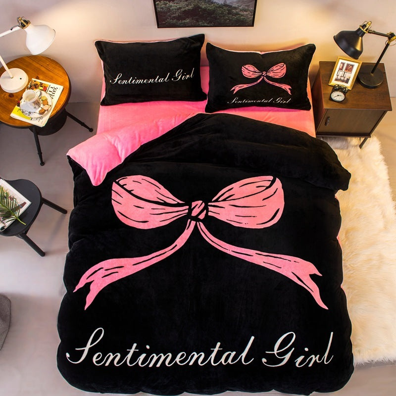 HKM-556179 Flannel Four-Piece Bedding Set in All-Crafted Velvet with French Velvet Printing