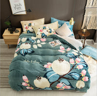 HKM-556179 Flannel Four-Piece Bedding Set in All-Crafted Velvet with French Velvet Printing