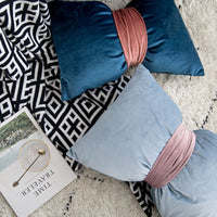 HKM-559123 Solid Velvet Bow Sofa Pillow - 37x52cm Washable Waist Cushion