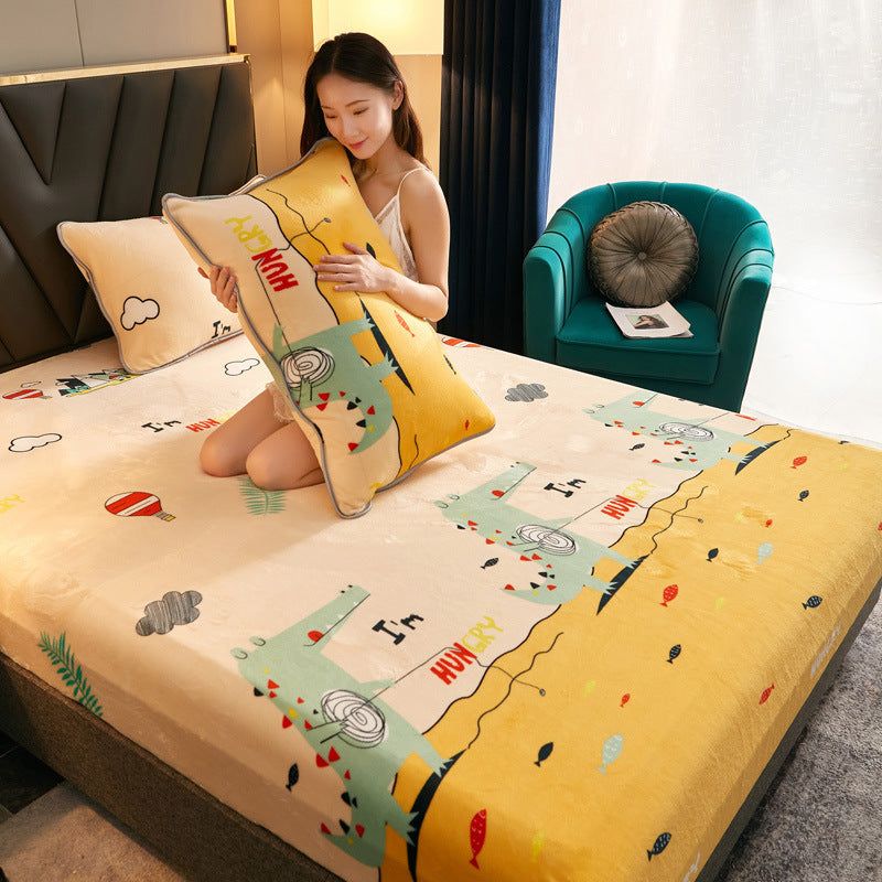 HKM-560147 Luxurious Golden Sable Flannel Mattress Cover - Single Velvet Bedspread for Winter Comfort
