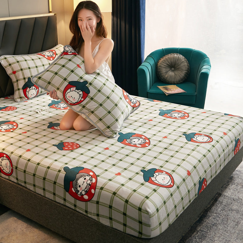 HKM-560147 Luxurious Golden Sable Flannel Mattress Cover - Single Velvet Bedspread for Winter Comfort