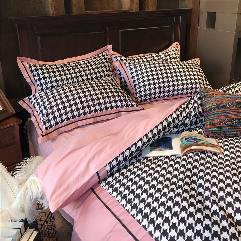 HKM-562451 Simple Cotton Velvet Brushed Four-Piece Bedding Set in Shu-Pink Houndstooth