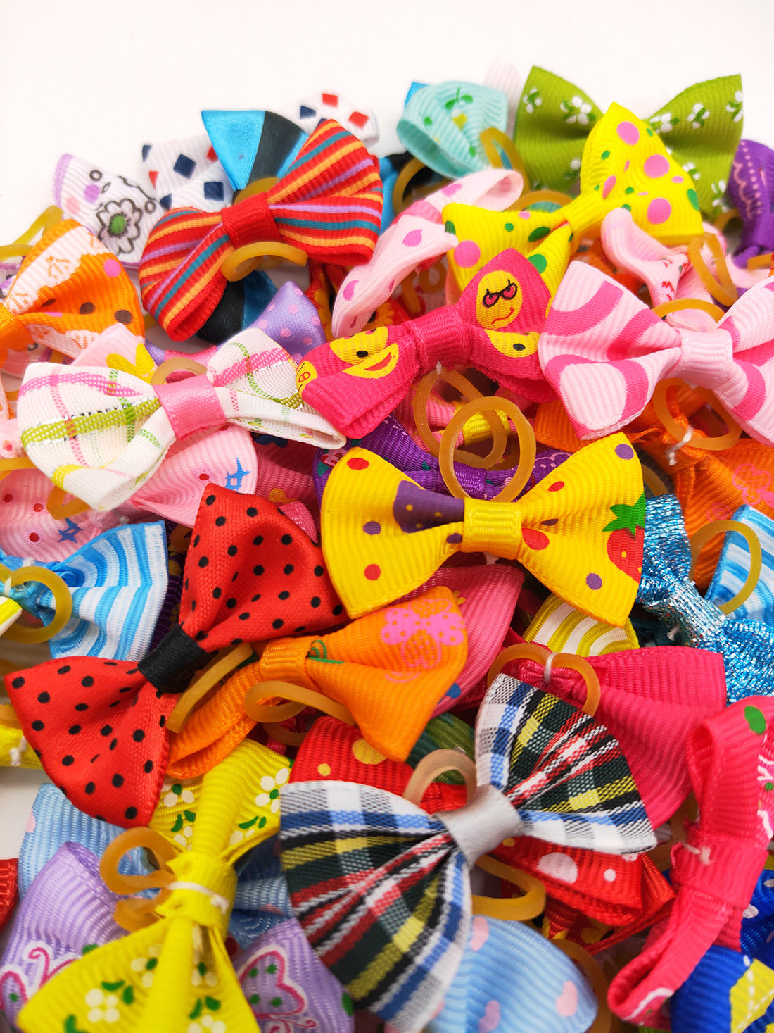 HKM-563603 Colorful Bow Ornament Dog Accessory Set with Acrylic Diamonds and Pearls, 50PCS