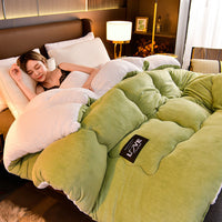HKM-563603 Double-Sided Milk Velvet Quilt for Winter - Warm Fleece Comfort in Grey, Pink, Blue, Fruit Green, and Blue Grey