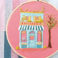 HKM-567059 Cotton and Linen Fabric Embroidery Material Pack - Floral and Plant Design, 15x15cm
