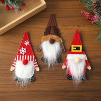 HKM-568019 Christmas-Themed Tableware Felt Covers with Antlers and Snowflake Design, 17.5 x 10 cm
