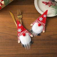 HKM-568019 Christmas-Themed Tableware Felt Covers with Antlers and Snowflake Design, 17.5 x 10 cm
