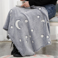 HKM-569363 Luminous Starry Sky Flannel Blanket for Children - Super Soft Coral Fleece, Glow-in-the-Dark Design