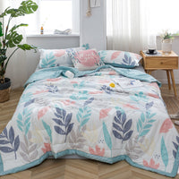 HKM-571347 Air-Conditioned Double Quilt in Washed Cotton with Polyester Filling for Summer Comfort